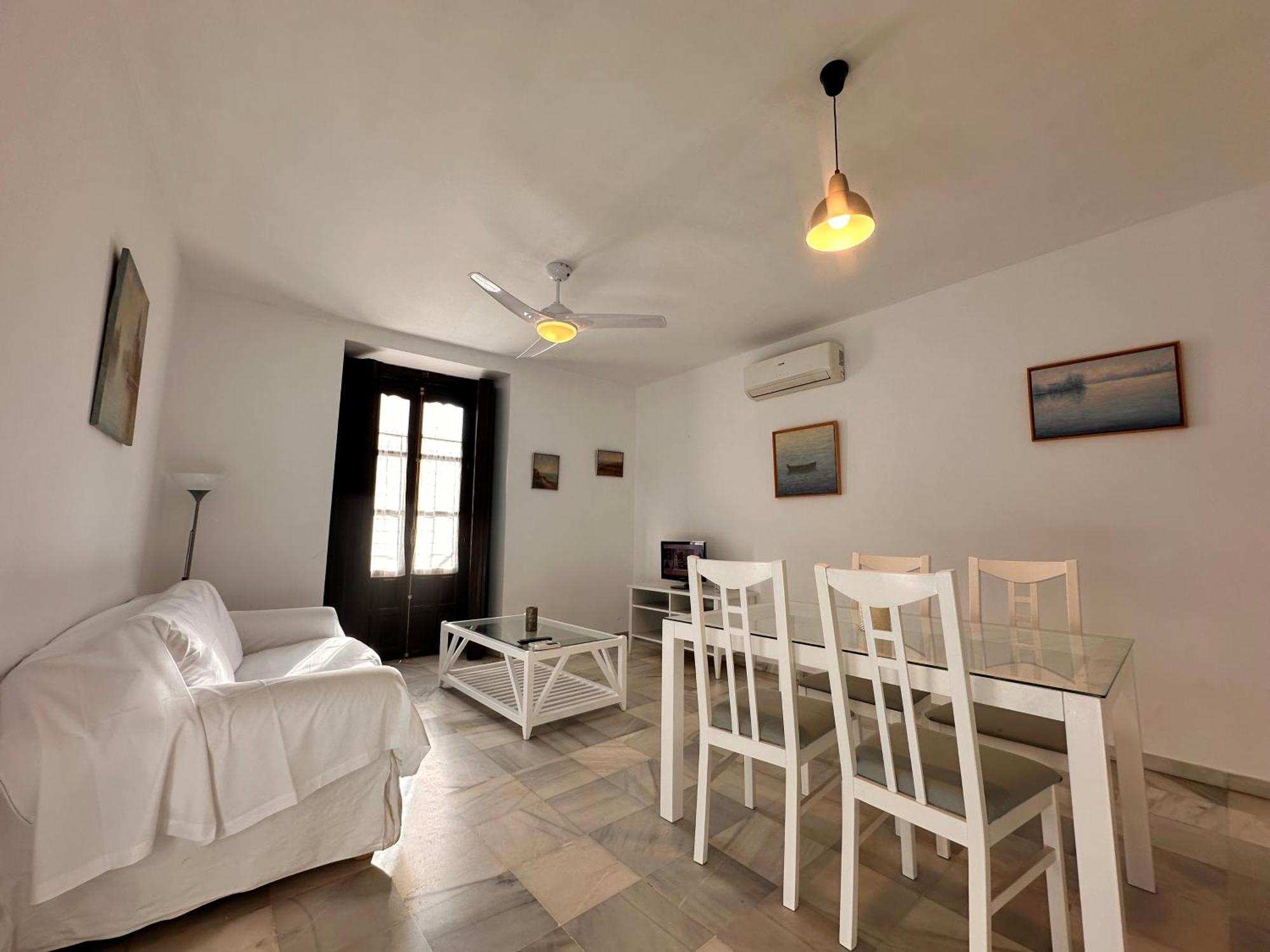 Apartamentos Larga 70 El Puerto de Santa Maria Luaran gambar