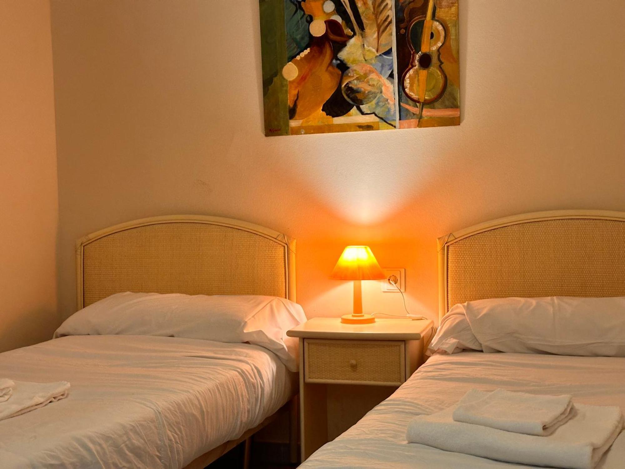 Apartamentos Larga 70 El Puerto de Santa Maria Luaran gambar